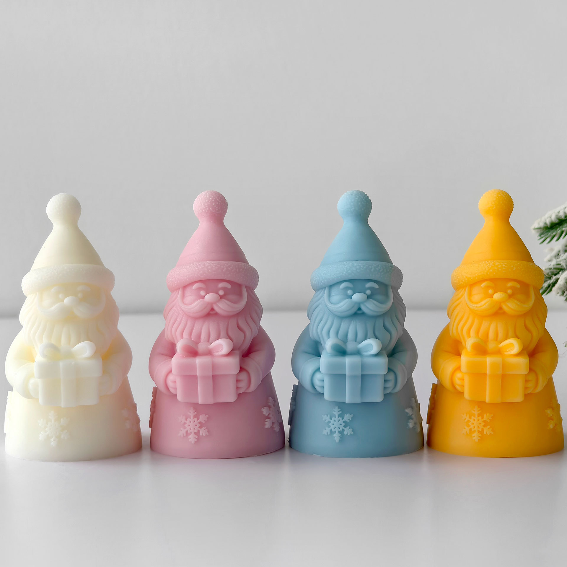 Santa Claus Gift Box Silicone  - Soy Wax Pillar Blend review and price